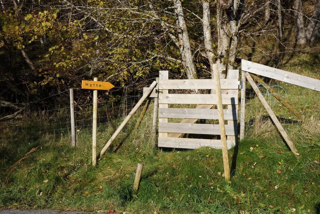 Bregnehytte Leikanger  Luaran gambar